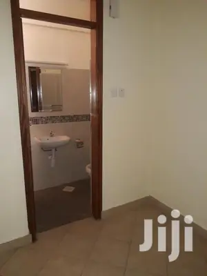 Spacious Studio In Lavington For Rent