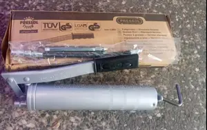 New Manual Operated Metallic Grease Gun