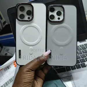 iPhone 14 Pro Max Leather Aircase Back Cover (White/Gray/Green, Blac