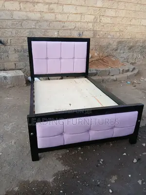 4×6 Mocket Bed Black Pink