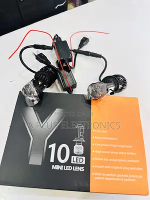 Y10 H7 Mini Projector Led Headlights Car