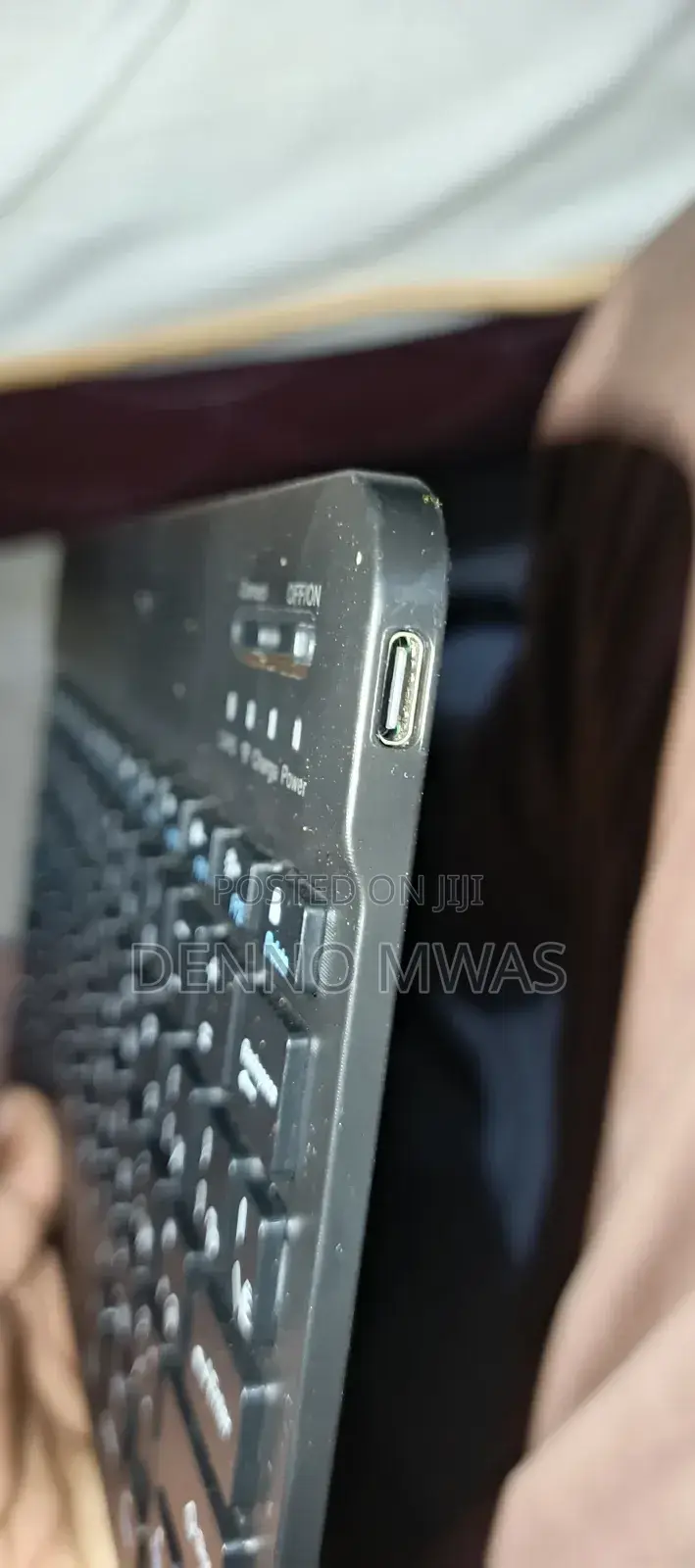 Wireless Keyboard Type C Charging