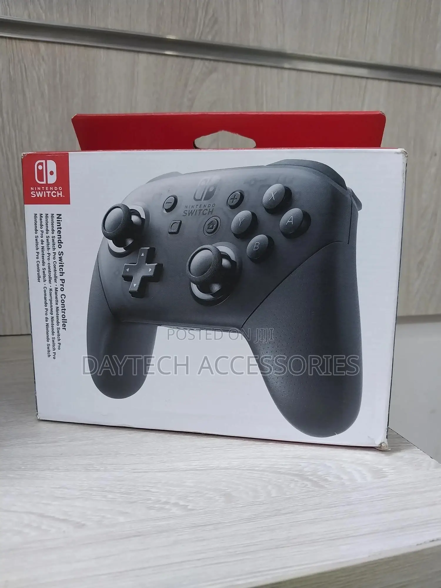 Nintendo Switch Pro Controller - Black