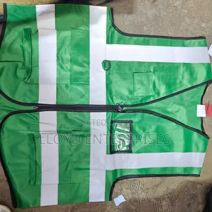Jungle Green Reflective Vests With Pockets