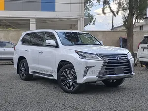Lexus LX 570 AWD 2018 Pearl
