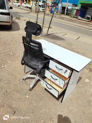 Headrest Office Chair and Study Desk