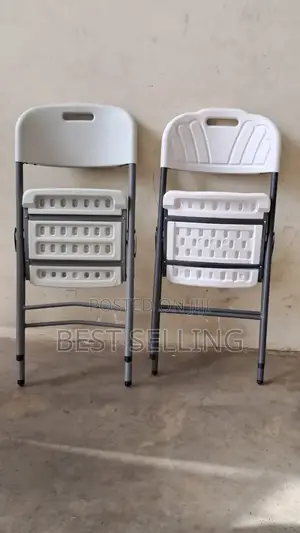 White Foldable Chair