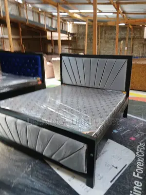 5x6 Sliver Mocket Bed