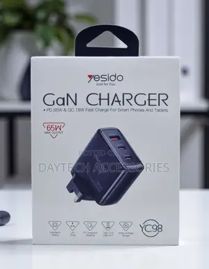Yesido Yc98c 65w Three-Port Fast Charger (Eu) - Black