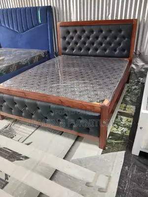 5x6 Black Mocket Bed