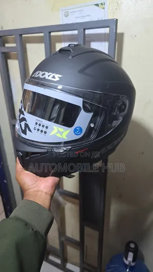 High-quality Axis Motorbike Helmet – Durable, Safe & Stylish