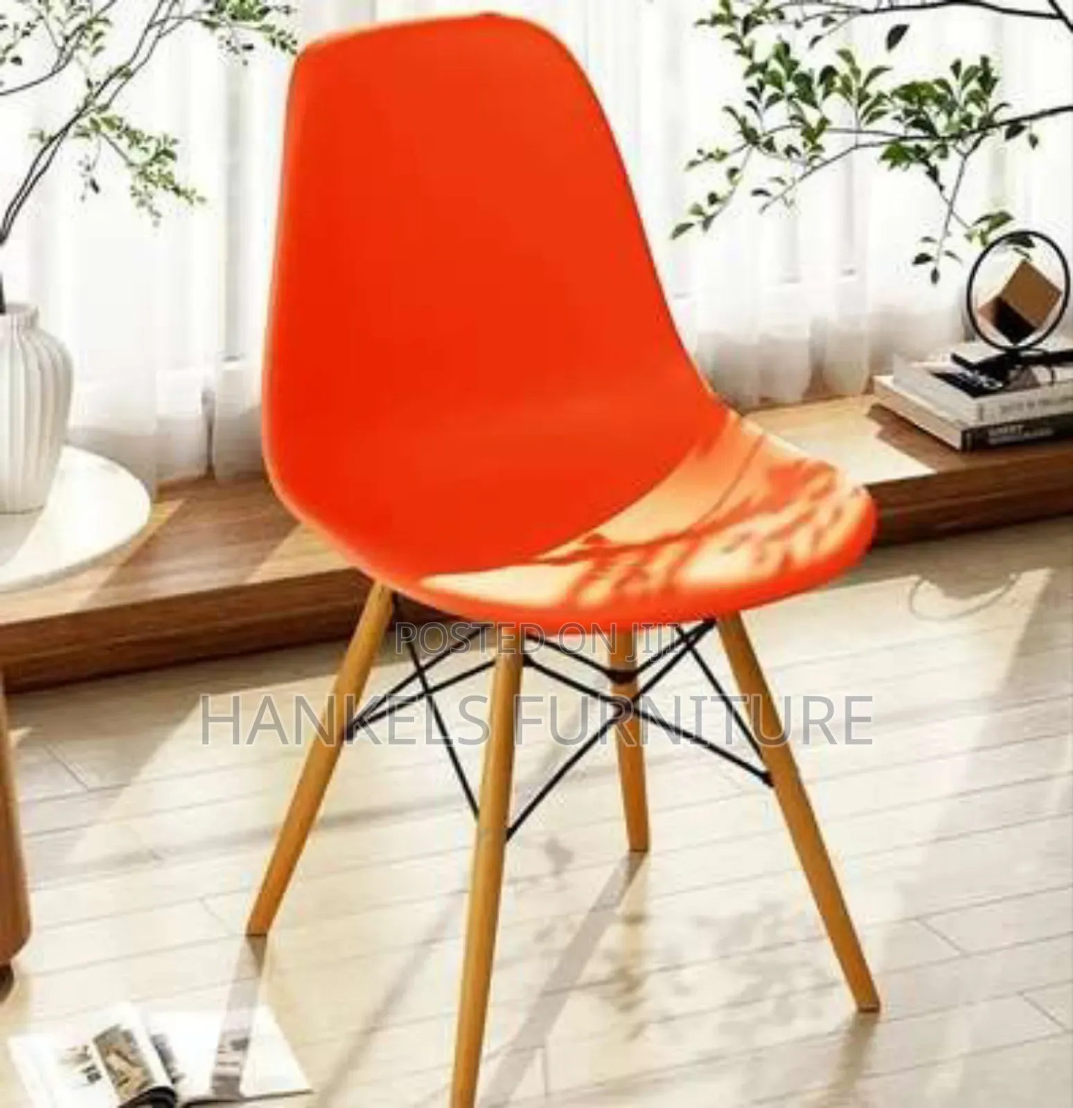 Red Eames Dining/Lounge Chair