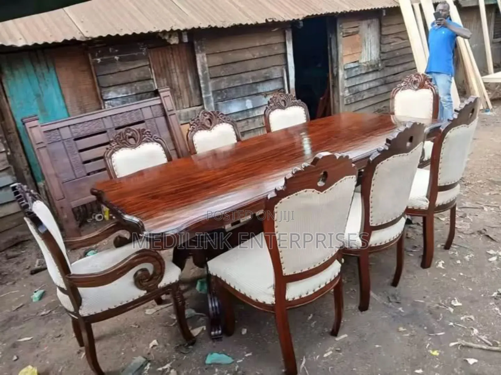 Mahogany Antique 6-Seate Dinning Table Set