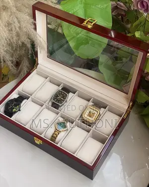 Executive Travel / Storage 12 Slots Watch Box (Wooden )