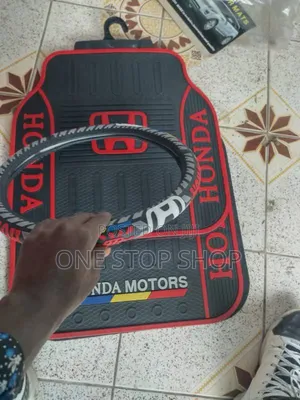 Honda Red Logo Branded Mats With Steering Wheel Cover