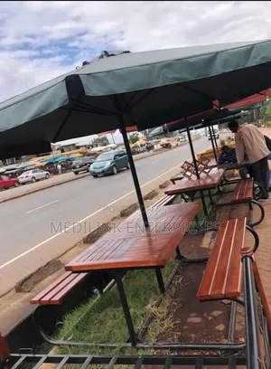 Wooden Metallic Garden Outdoor Benches