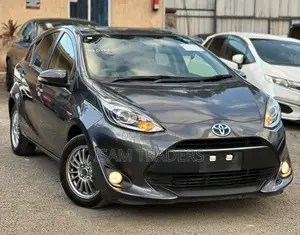 Toyota Aqua 2019 Gray