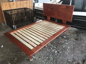 Natural Colour Sudan Teak Box Bed