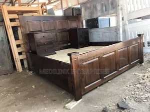 Wooden Mahogany Solid Bed