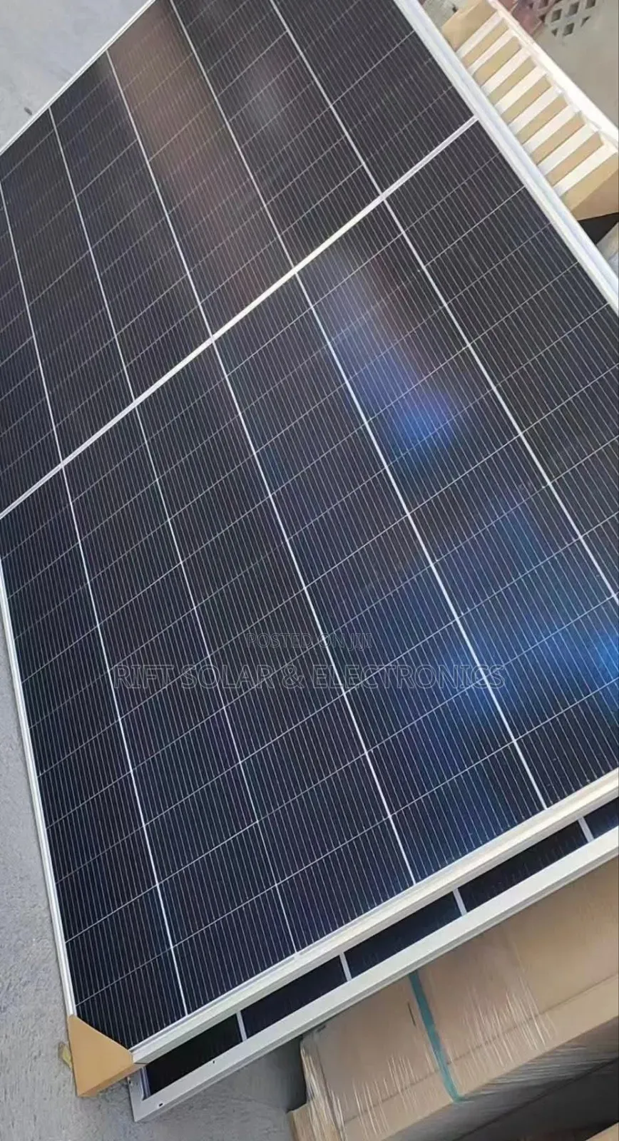 700 Watts Latest Technology Monocrystalline Halfcell Solar Panels