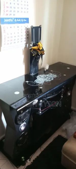 Tv Stand With Built in Woofer