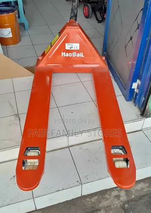 Pallet Truck 3 Tone
