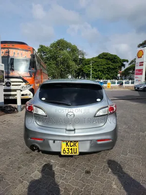 Mazda Axela 2012 Silver