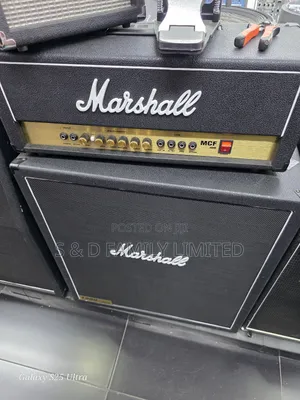 Marshall MCF 300b Bass Guitar Combo