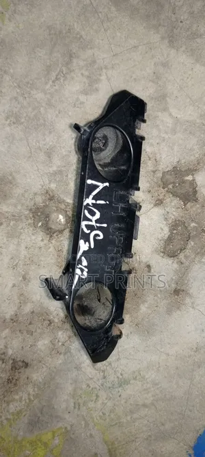 Nissan Note 2012 Bumper Slide