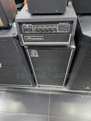 Ampeg Bass Combo