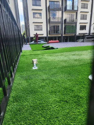 Artificial Green Grass Carpet With Underlay