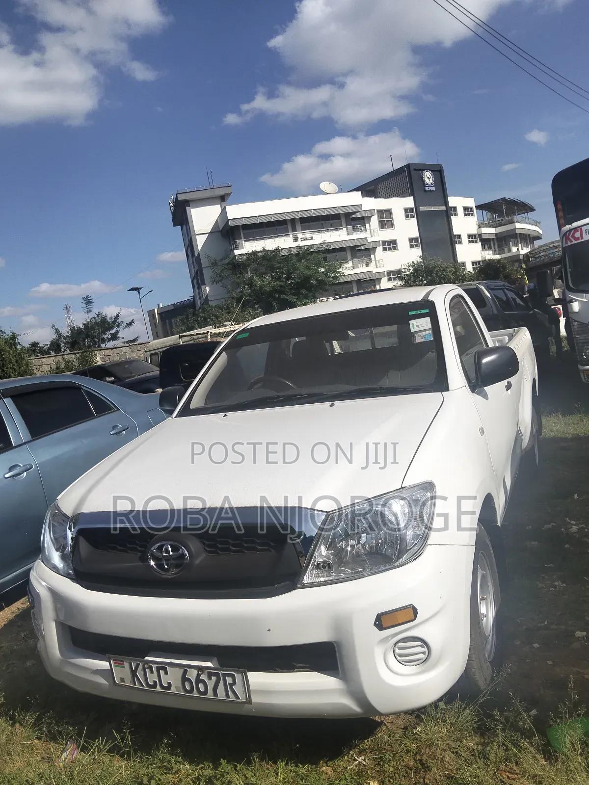Toyota Hilux 2.5 D-4D SRX 2009 White