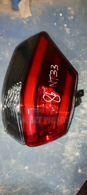 Super Nissan X-Trail Nt 33 Backlight Available