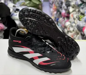 Predator Elite Black Turf Football Boots