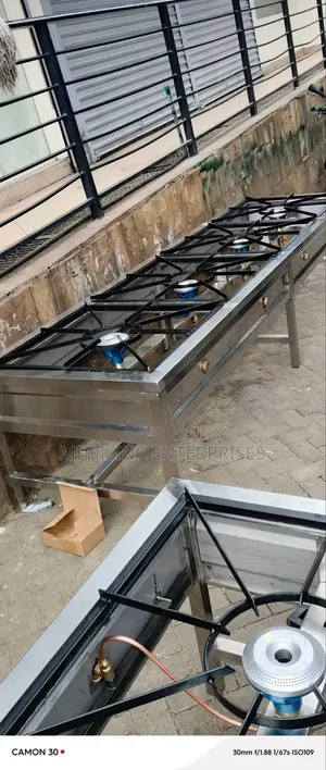 Customized 4-Burner High Pressure Cooker