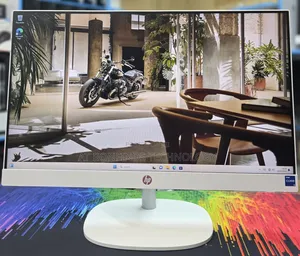New Desktop Computer HP AiO 24 8GB Intel Core I3 SSD 512GB