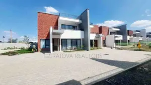 4bdrm Townhouse/Terrace in Langata for sale