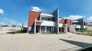4bdrm Villa in Langata for sale