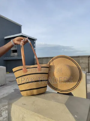 Ladies Straw Bag With Matching Summer