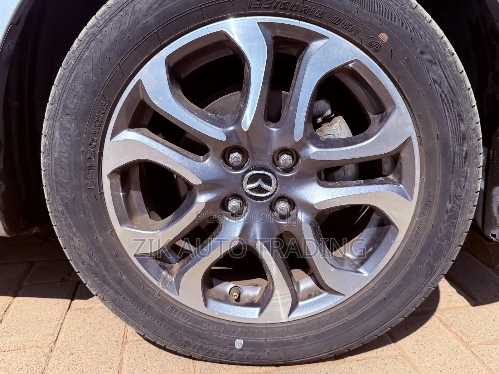Mazda Demio 2018 Silver