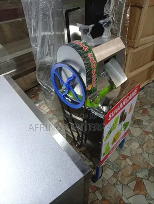 Electric Sugarcane Juicer Machine