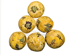 Flower Teaballs Combined With Black Tea