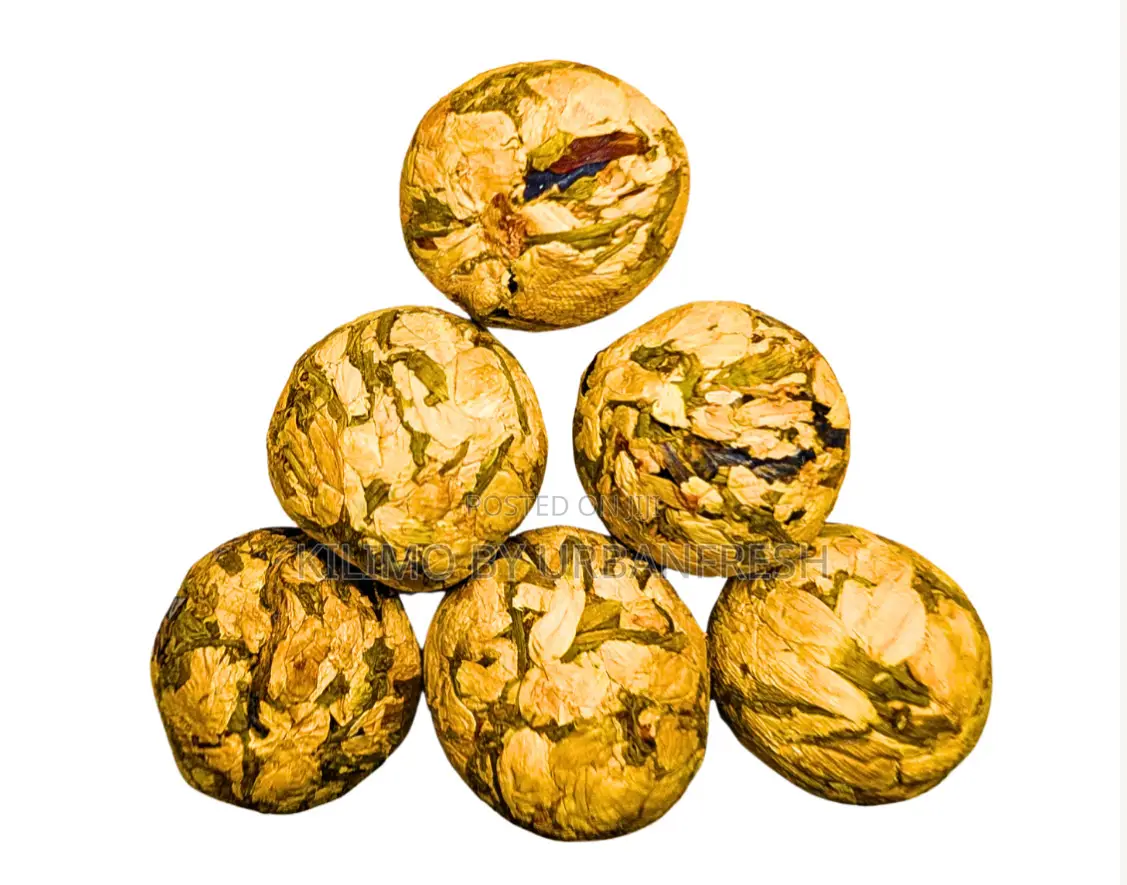 Flower Teaballs Combined With Black Tea