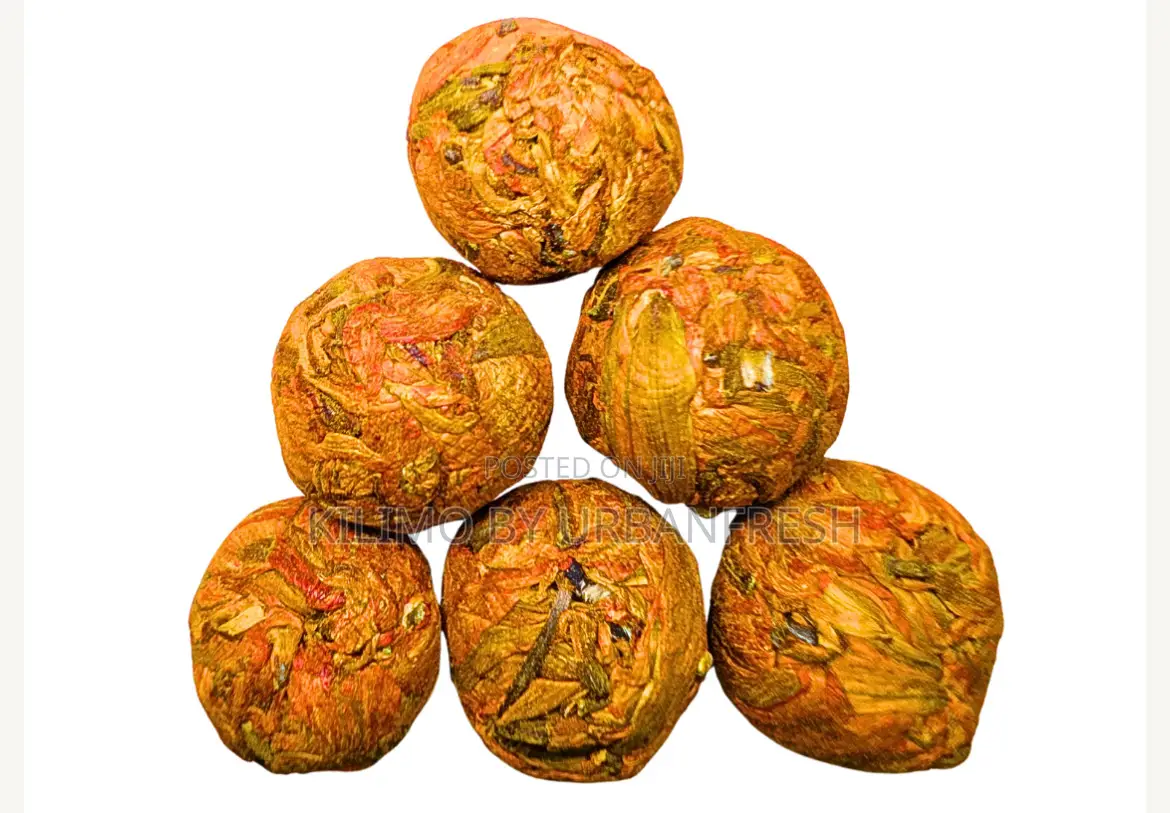 Flower Teaballs Combined With Black Tea