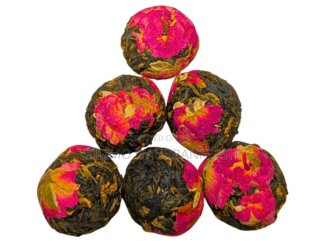 Flower Teaballs Combined With Black Tea