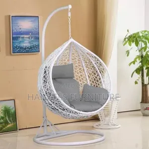 Egg‐Style Hanging Swing Chair