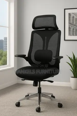 Ergonomic High-Back Mesh Office Chair With Headrest