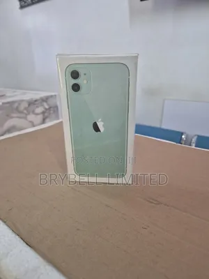 New Apple iPhone 11 128 GB Green