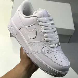 Nike Air Force 1 '07 Low Sneaker