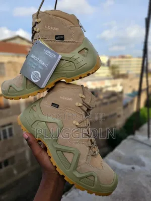 Lowa Tactical Boots Brown - For Hiking
